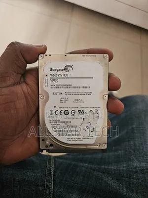 Seagate 2.5 HDD 500gb, Health 100%