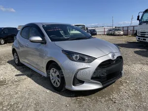 Toyota Yaris 2020 Silver