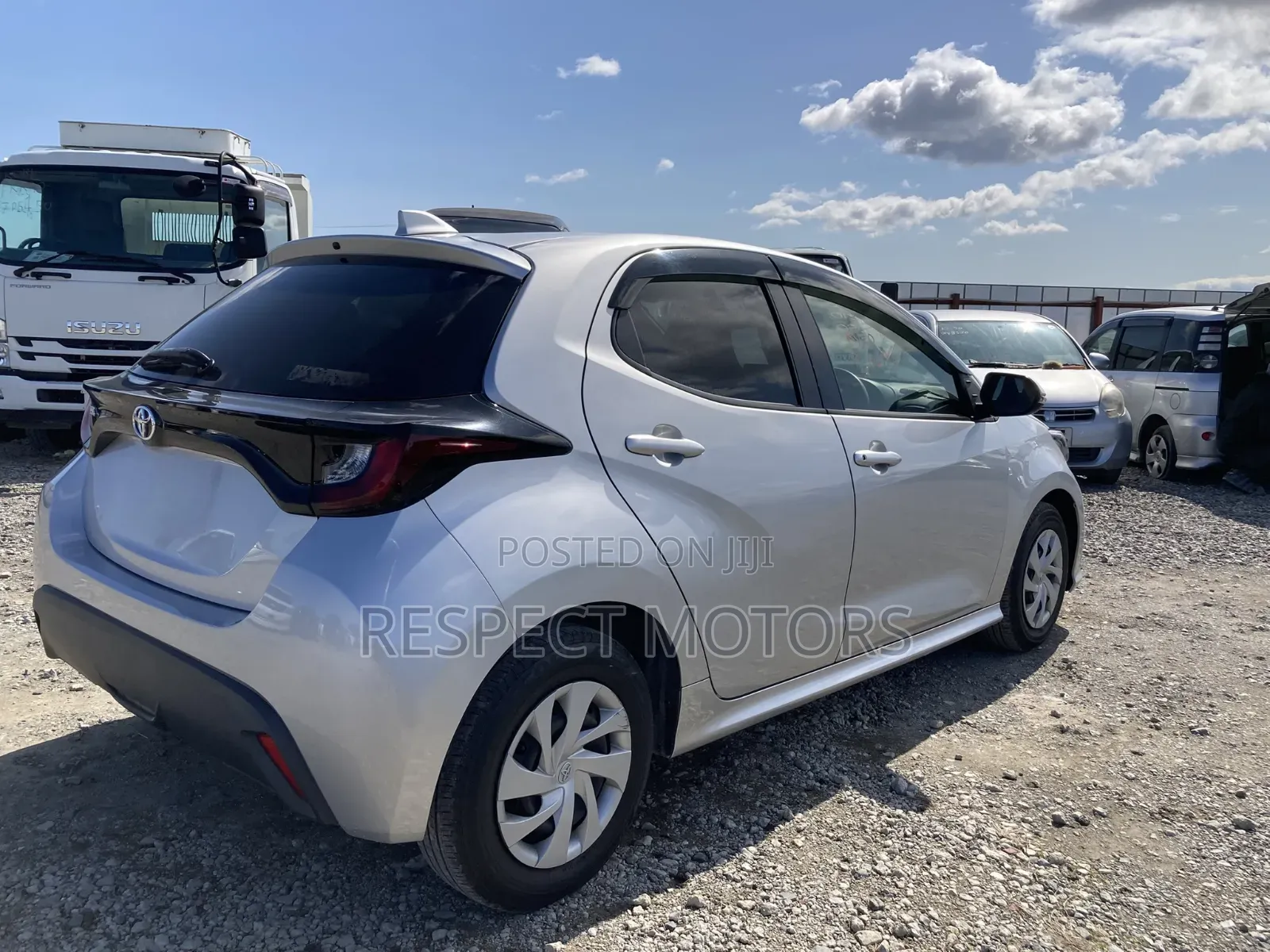 Toyota Yaris 2020 Silver