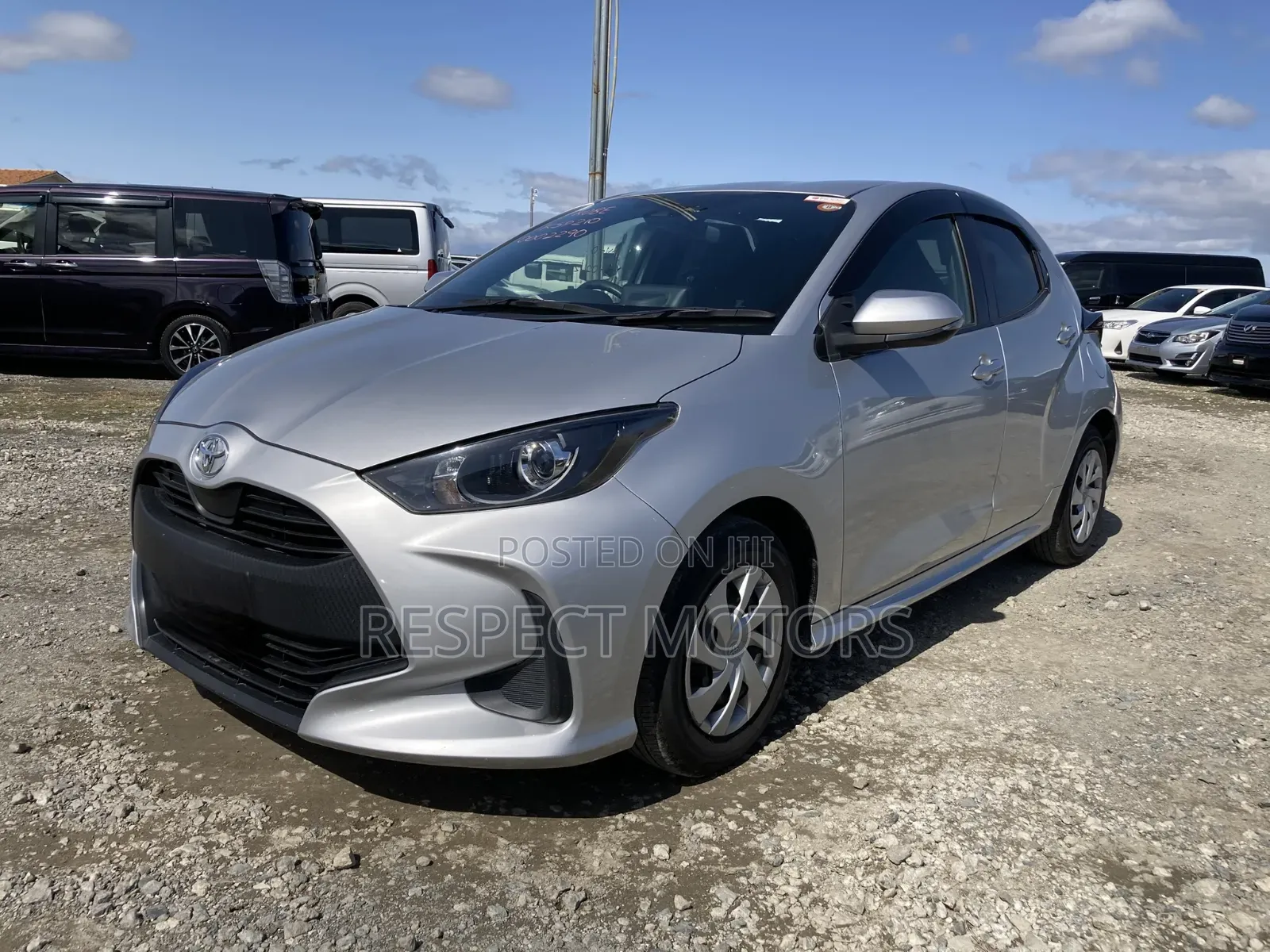 Toyota Yaris 2020 Silver