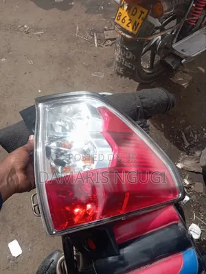 Subaru Forester Sh5 Taillight