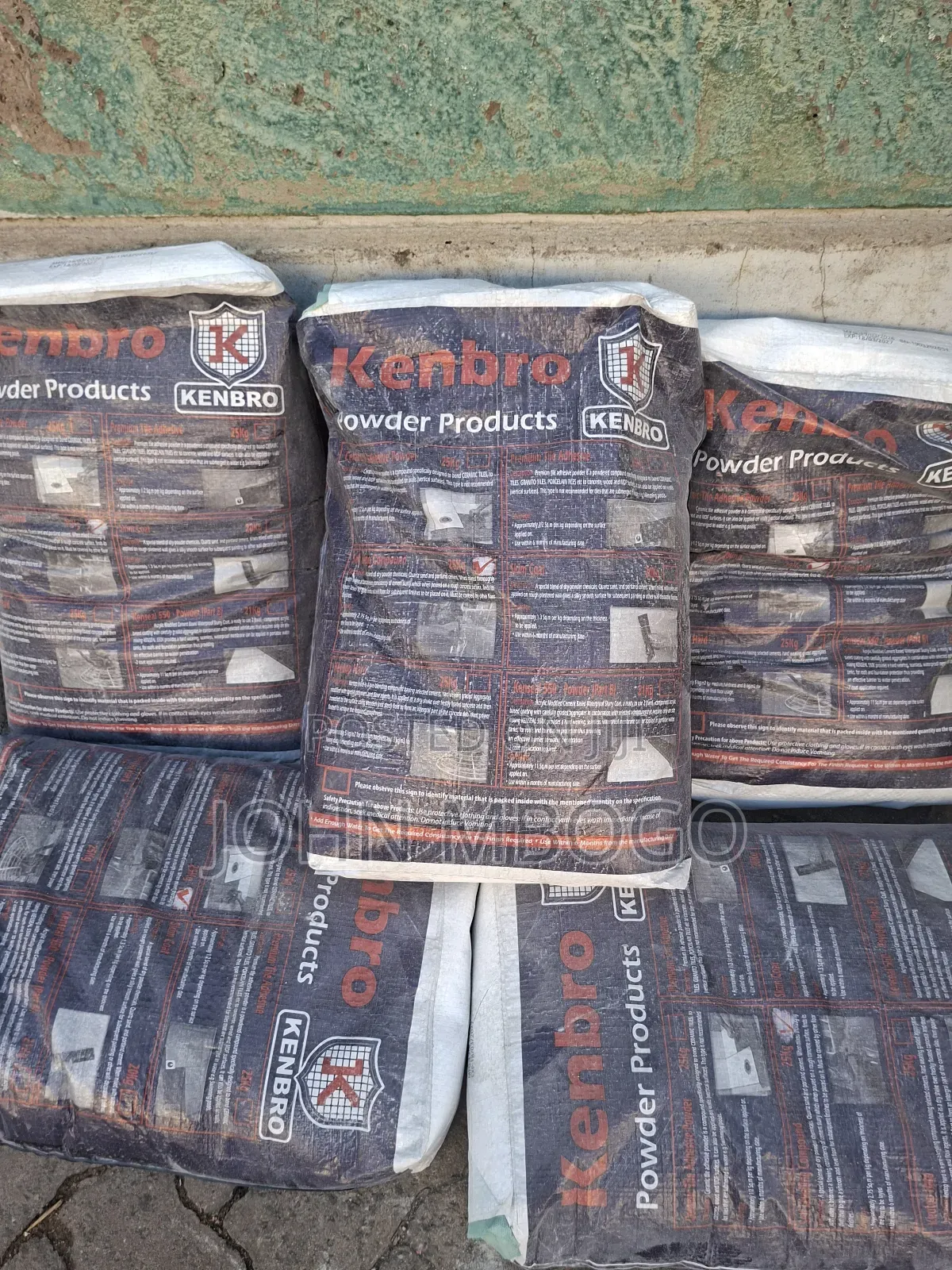 Floor Self Levelling Compound .