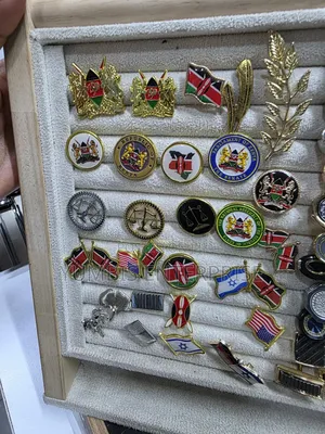 Lapel Pins at 350