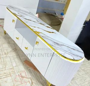 6 FTS Modern Executive Tv Stand