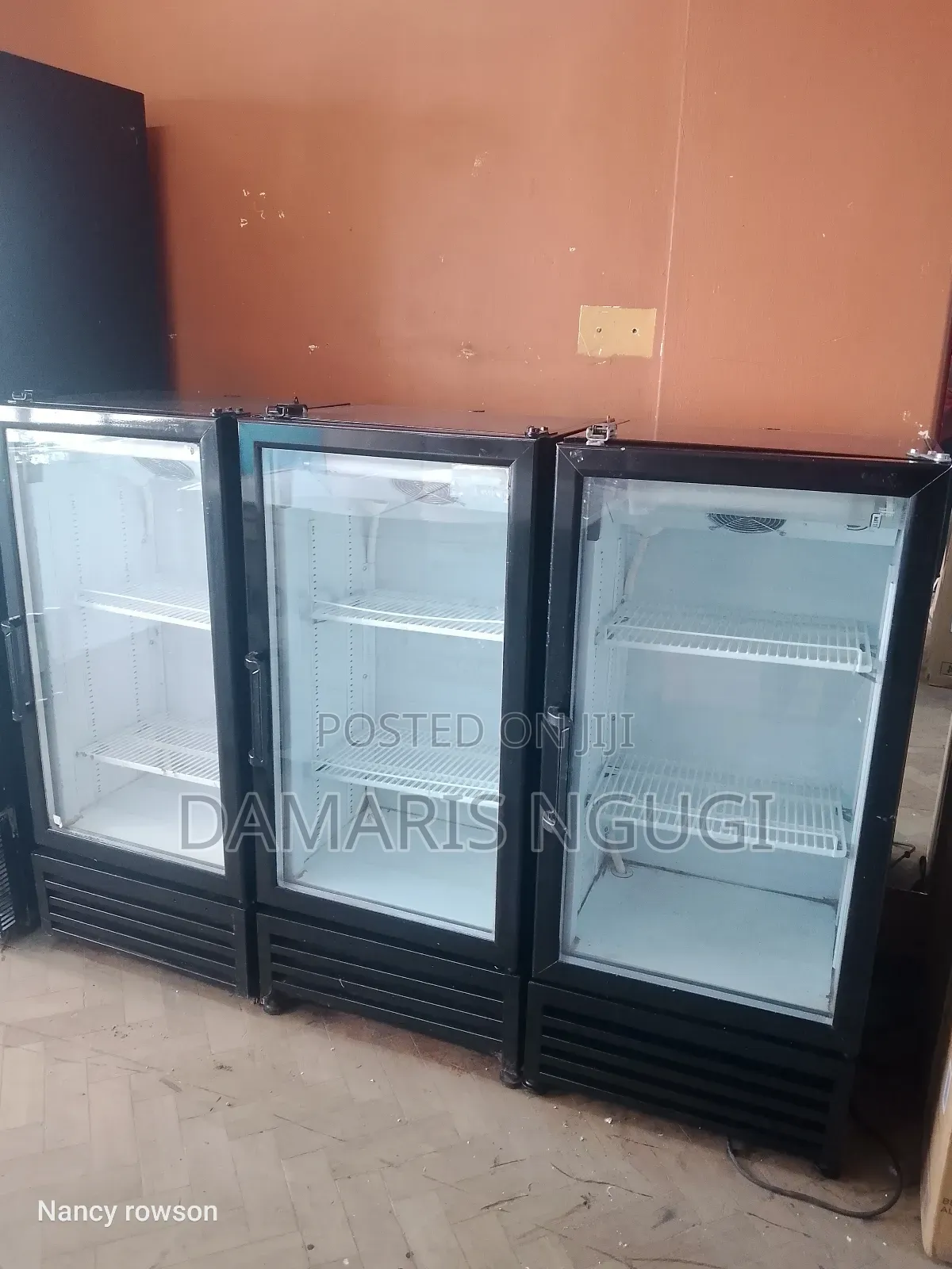 Small Mini Display Fridges