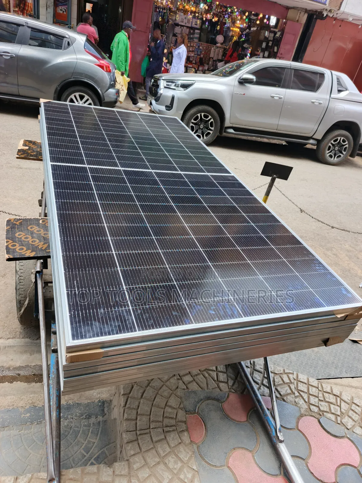 Jinko 710 Watts Solar Panel Monocrystalline