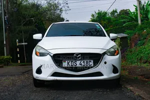 Mazda Demio 2017 White