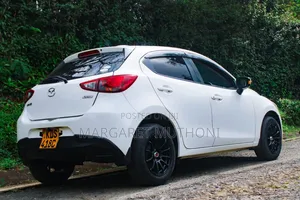 Mazda Demio 2017 White