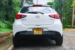Mazda Demio 2017 White