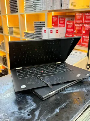 Laptop Lenovo Thinkpad X1 Yoga 8GB Intel Core i7 SSD 256GB
