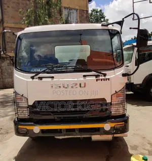 Isuzu Frr90 With 10,000l Fuel Tanker
