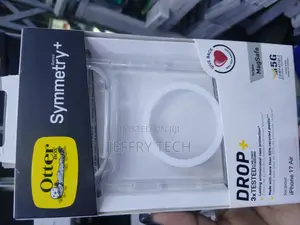 Otterbox Symmetry+ Series Case With Magsafe for iPhone 14 Plus.