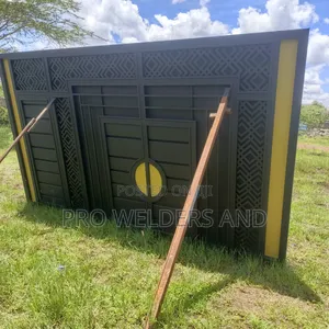 Luxury Steel Sliding Gates – Modern Designs With Installation