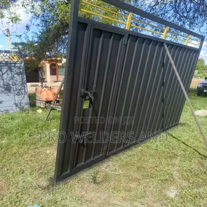 Durable Custom Steel Sliding Gates – Anti-Rust Long Lasting