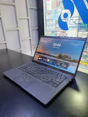Laptop Dell Latitude 7420 32GB Intel Core i7 SSD 512GB