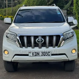 Toyota Land Cruiser Prado 2016 White