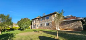 5bdrm Maisonette in Ole Naimasia, Ngong CBD for sale