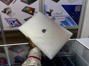 Laptop Apple MacBook 2019 16GB Intel Core i7 SSD 512GB