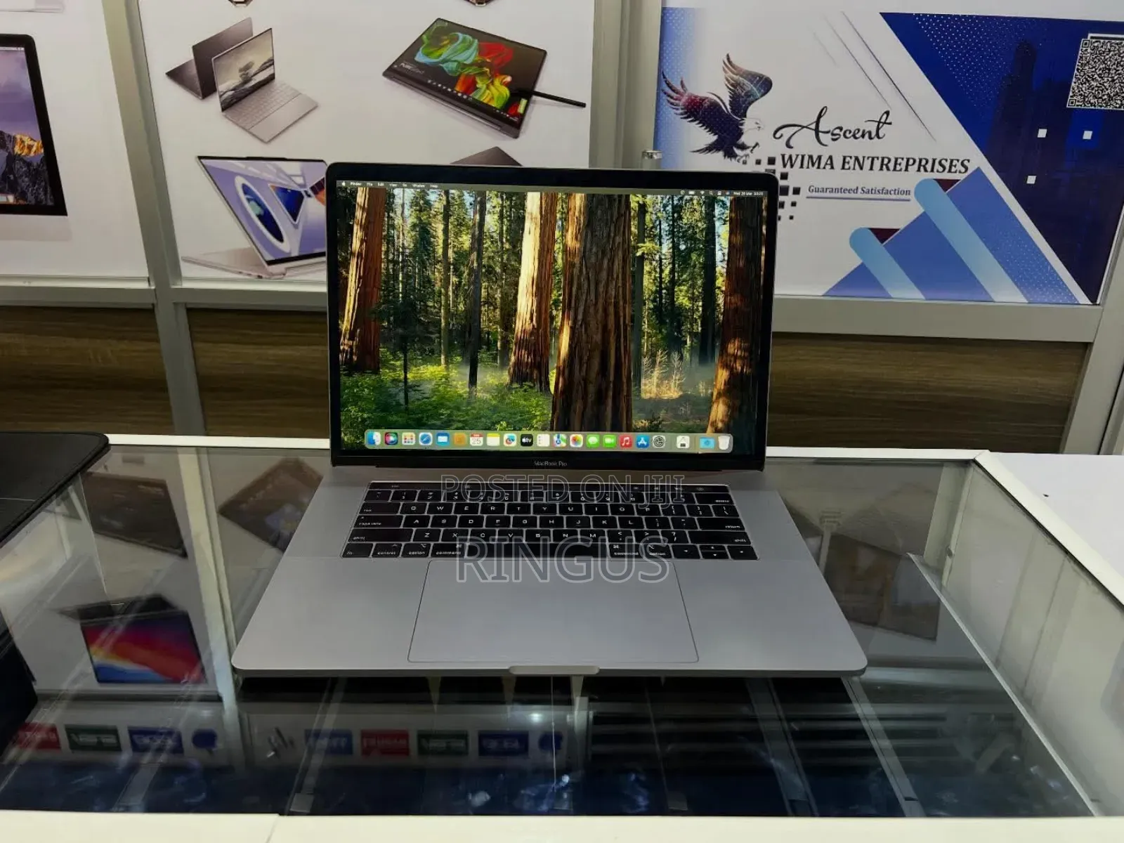Laptop Apple MacBook 2019 16GB Intel Core i7 SSD 512GB
