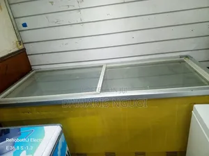 Exuk Yellow Display Freezer
