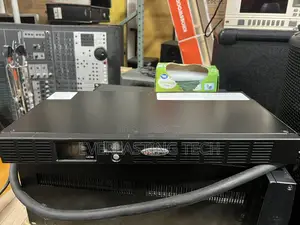 Apc Smart-Ups C 2000va 2kva LCD Rm 2u 230v Smc2000i-2u