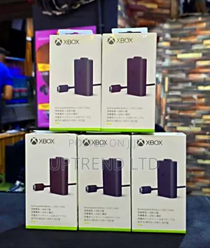 Org Microsoft Xbox Series Charge and Play Kit, Rechargeable Battery