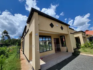3bdrm Bungalow in Kimunyu, Kenyatta Road / Theta  for sale