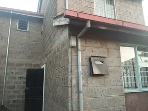 3bdrm Maisonette in Komarock Estate for sale