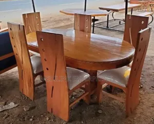 Oval 6-Seater Dinning Table Set Vanish