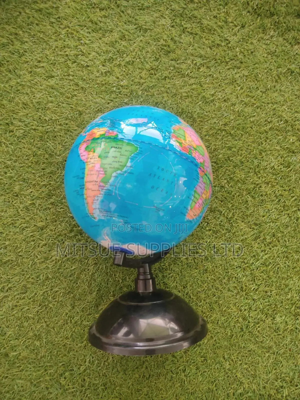 Globe on Stand 20cm Diameter (Stationery)