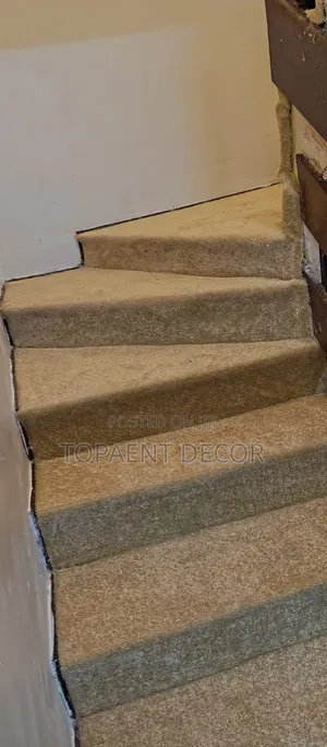 Beige Vip 10mm Seamless Style House Staircase Wall to Wall Carpets