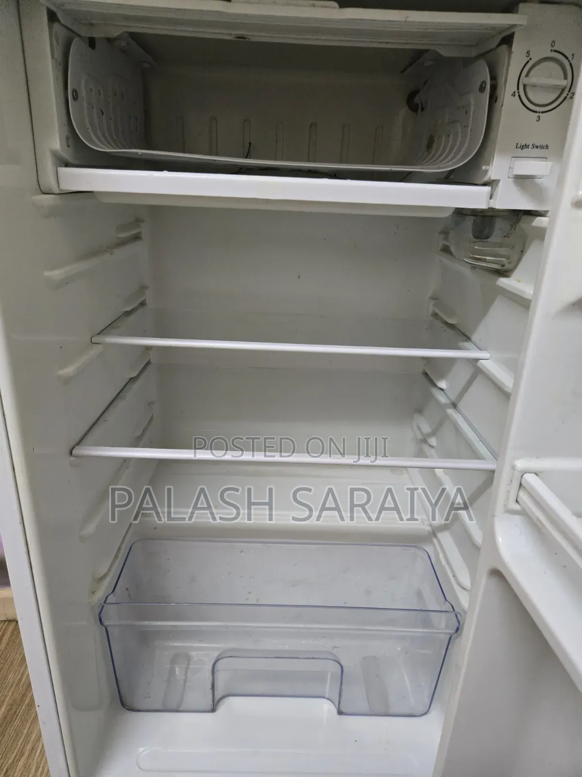 Ramtons Fridge - 90l
