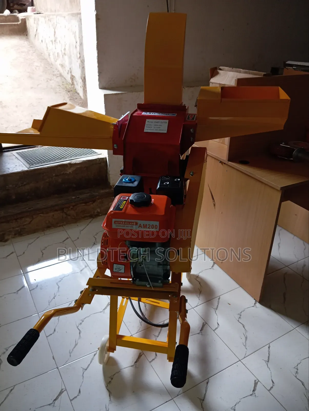 Heavy-Duty Feed Chopper
