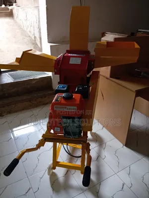 Heavy-Duty Feed Chopper