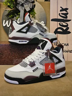 Stylish Air Jordan 4 Leather Sneakers