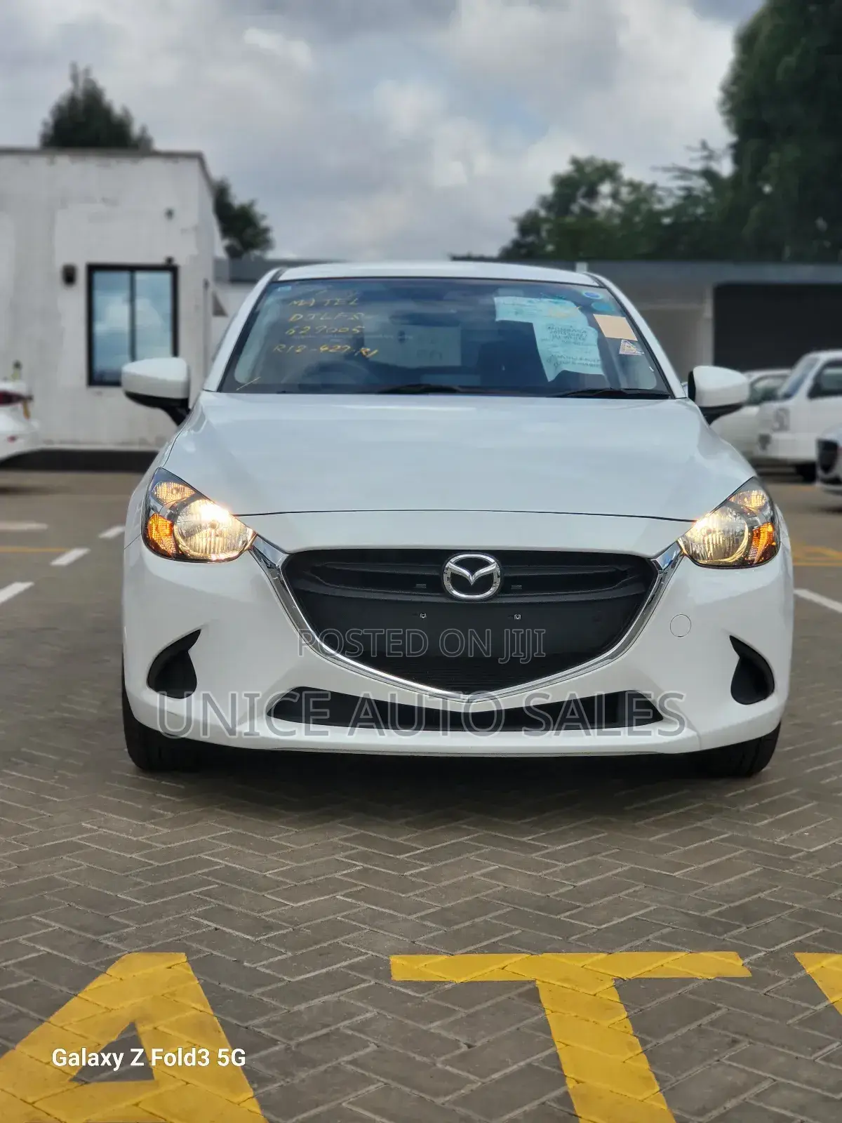 Mazda Demio 2019 White