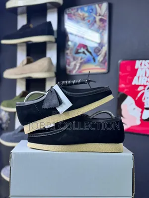 Gum Sole Clarks Wallabees Low Cut Shoes