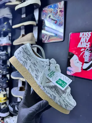 Grey Gum Sole Clarks Wallabees