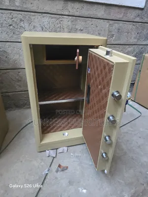 Golden Safe Box 80kgs