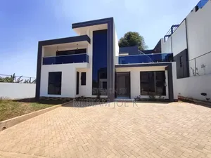 5bdrm Maisonette in Mugutha, Kimbo for sale