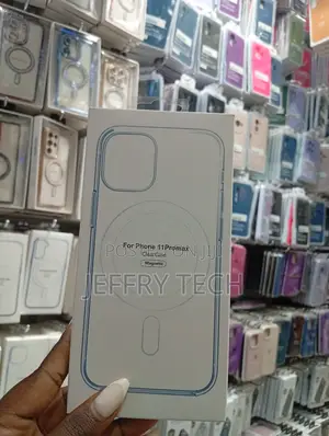 Magnetic Clear Case for the iPhone 11 Pro Max.