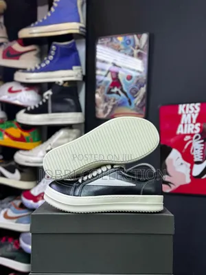 Authentic Rick Owens Vintage Low. Sneakers