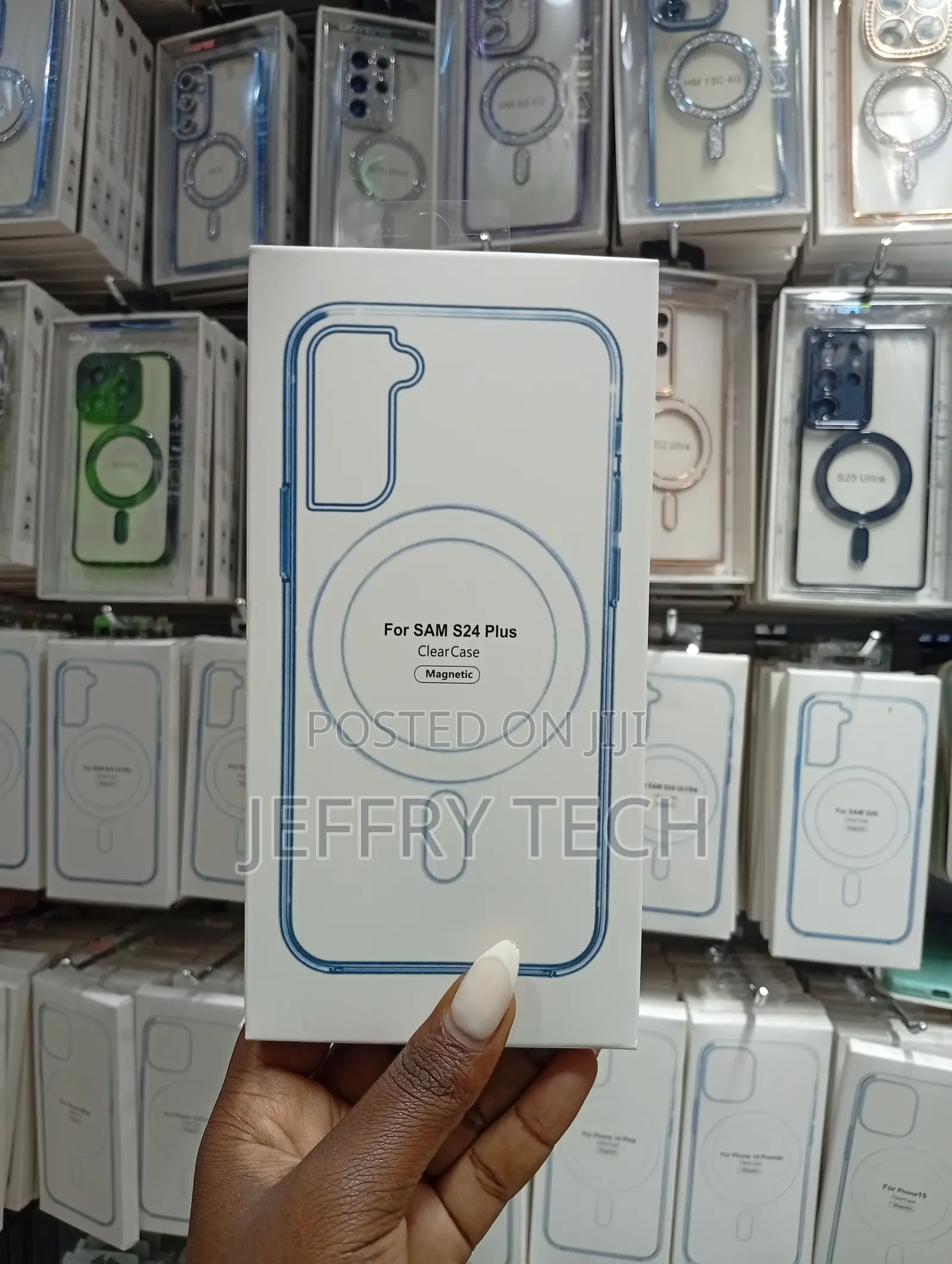 Green Lion Magsafe Crystal Clear Case for Samsung Galaxy S24 Plus.