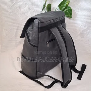 Gray Multipocket Hera Backpack