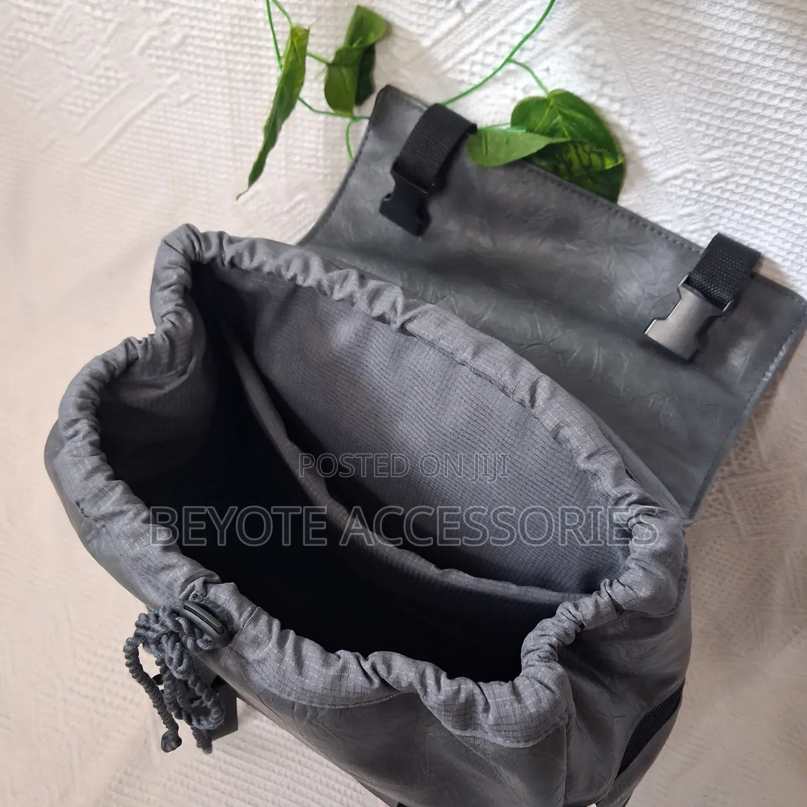 Gray Multipocket Hera Backpack