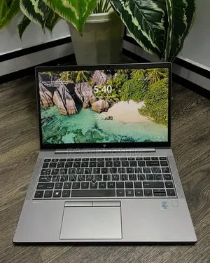 New Laptop HP ZBook Firefly 14 G7 16GB Intel Core i7 SSD 512GB