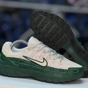 Nike P 6000 Vast Grey Fir
Sneakers