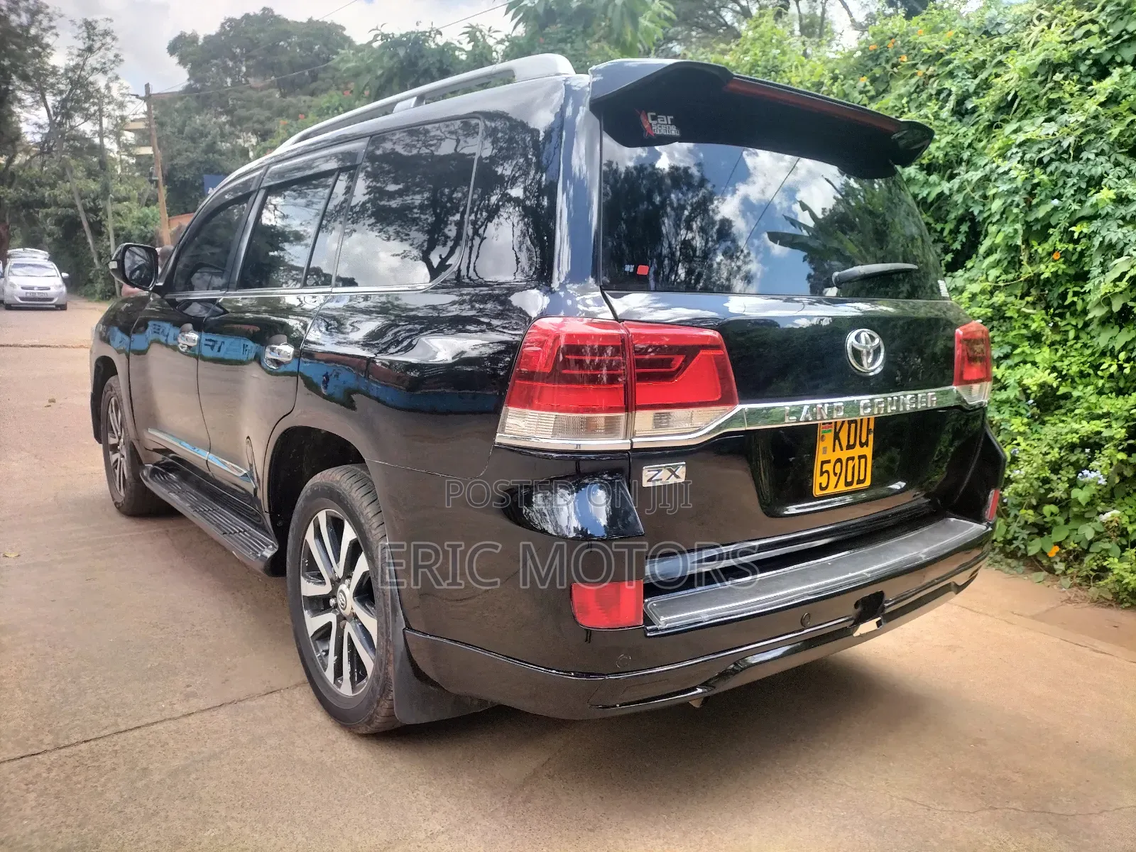 Toyota Land Cruiser 2011 Black