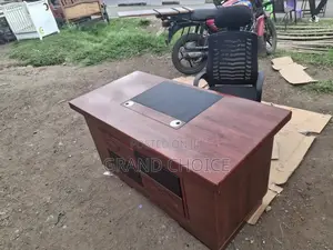 1400mm Executive Mahogany Desk