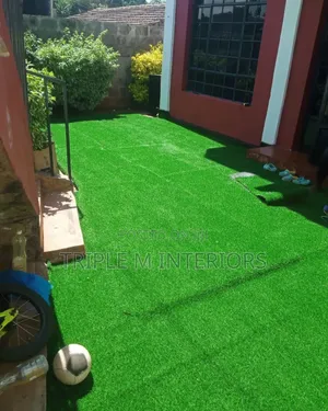 Real Look Turf Carpet 25mm